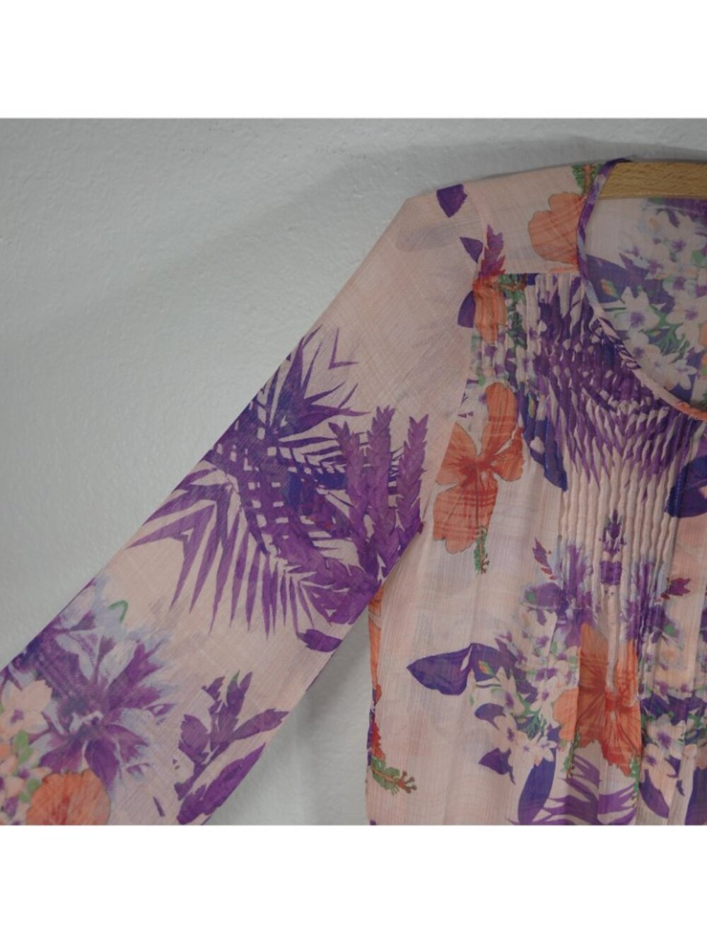 Joe Fresh Button Up Sheer Blouse Top Women's Size XS Floral Pleated Front - Picture 6 of 15